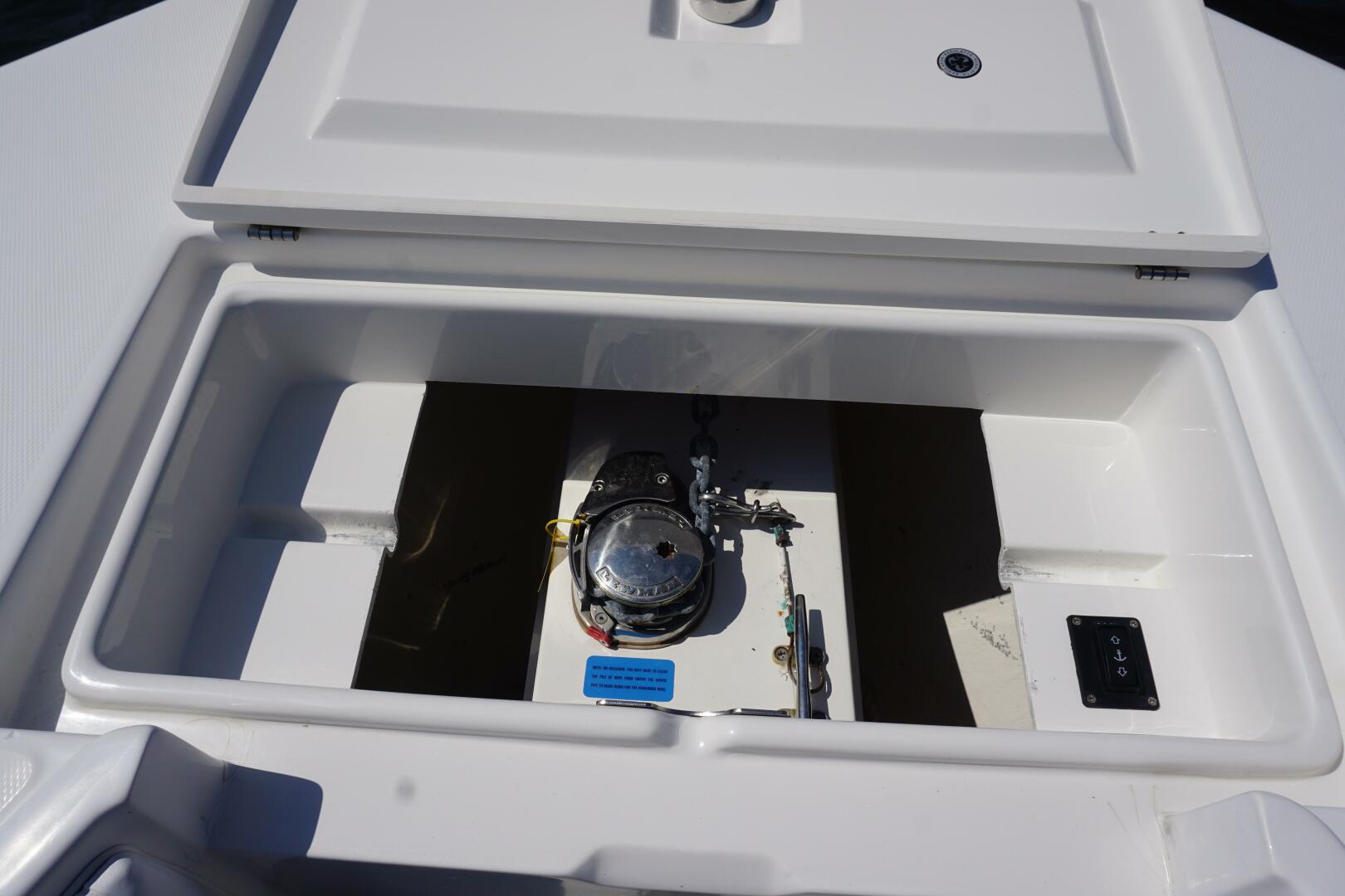 Past Time 32ft Regulator Yacht For Sale