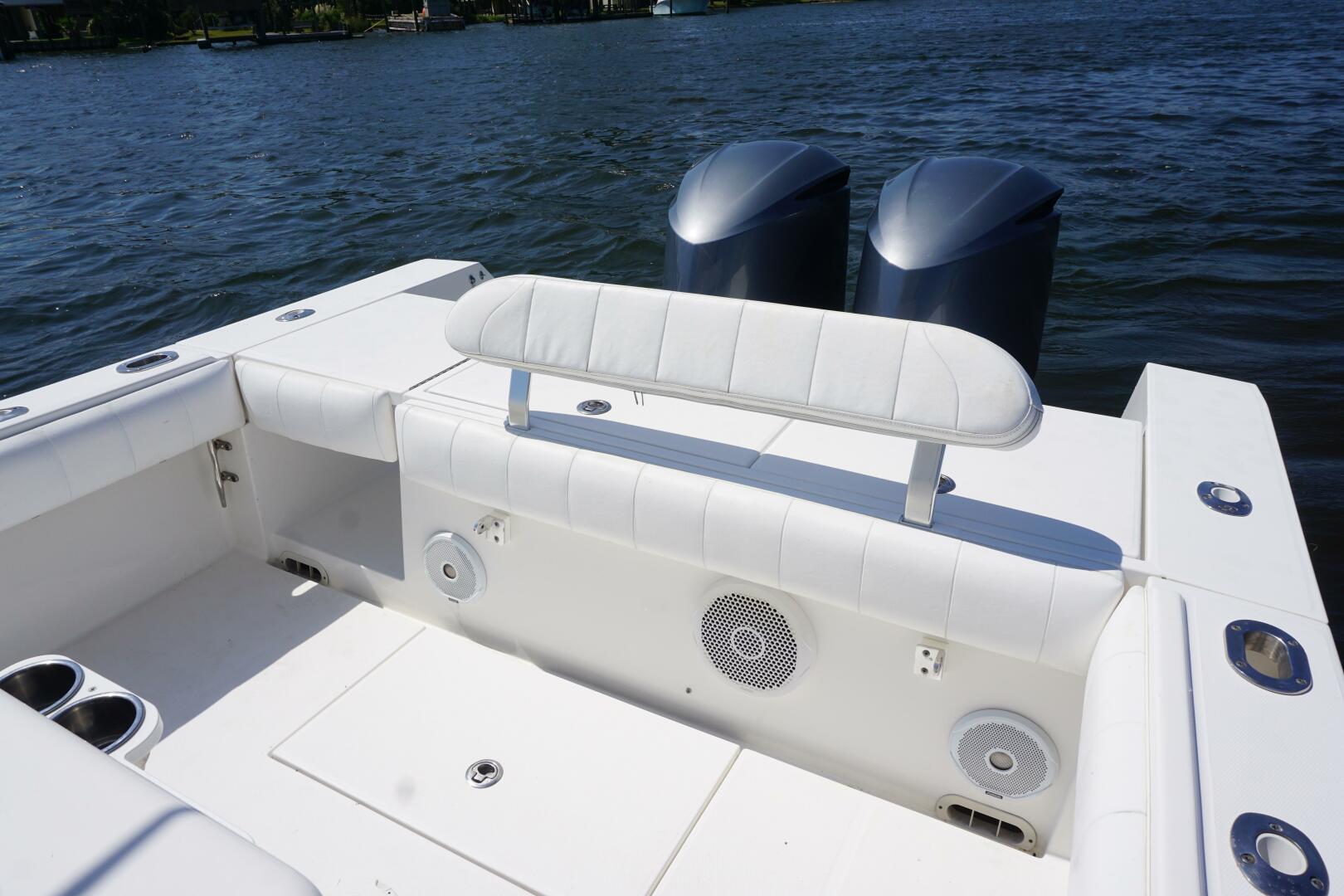 Past Time 32ft Regulator Yacht For Sale