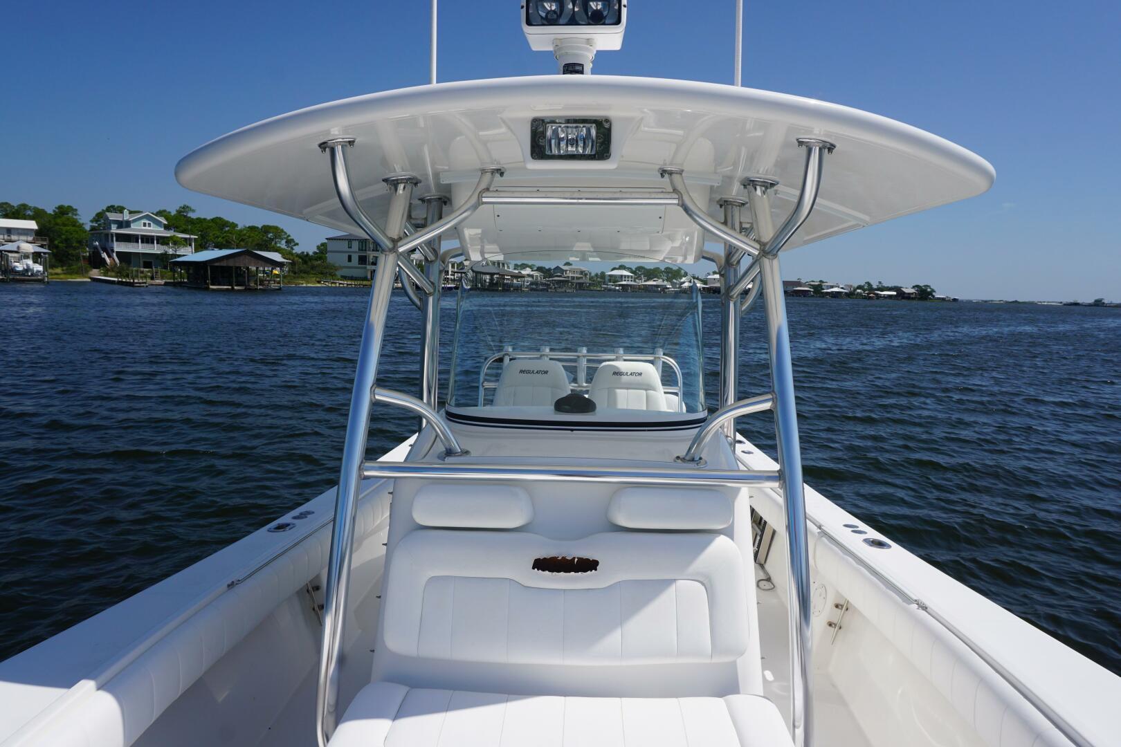 Past Time 32ft Regulator Yacht For Sale