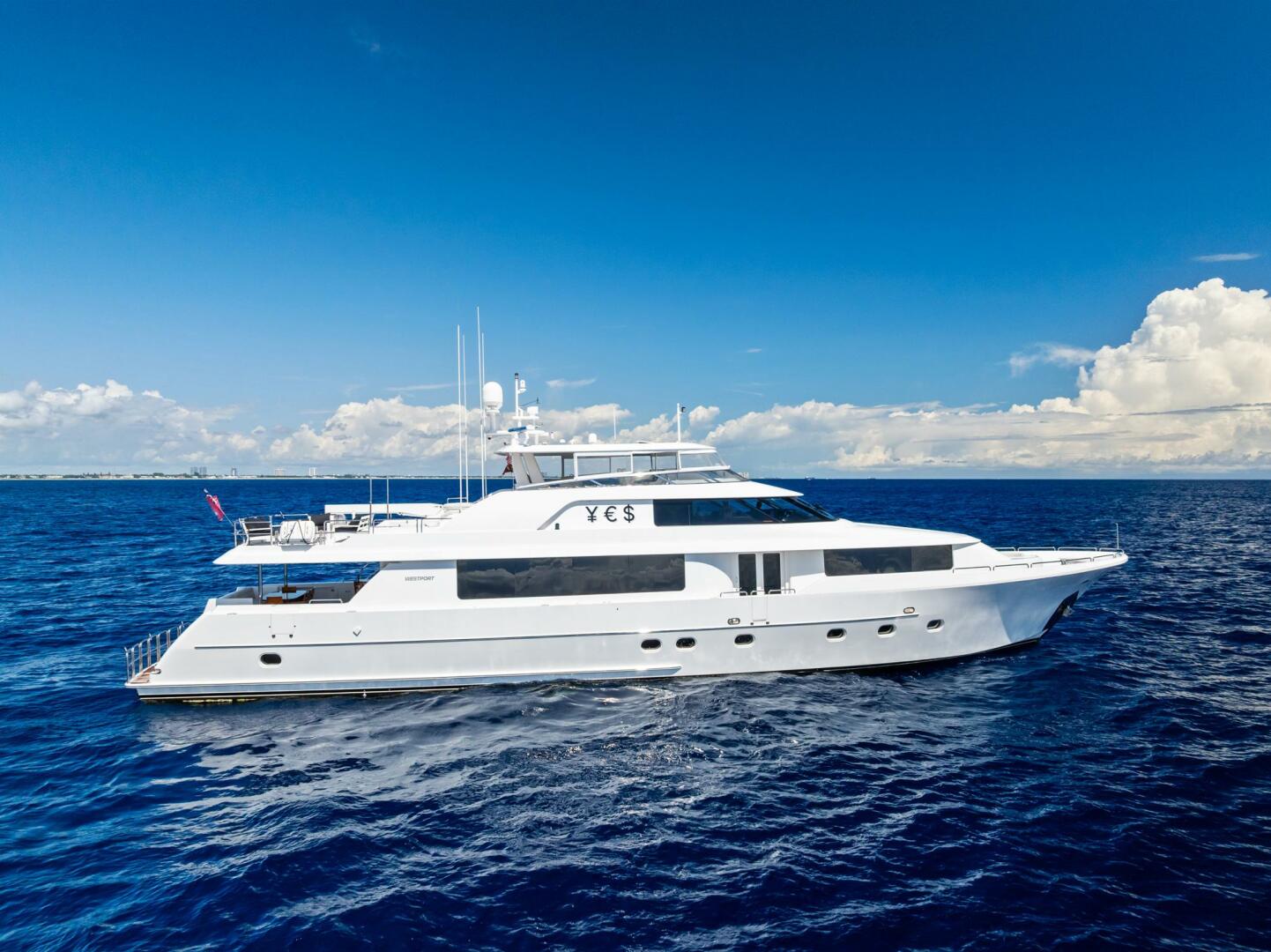 YES 112ft Westport Yacht For Sale