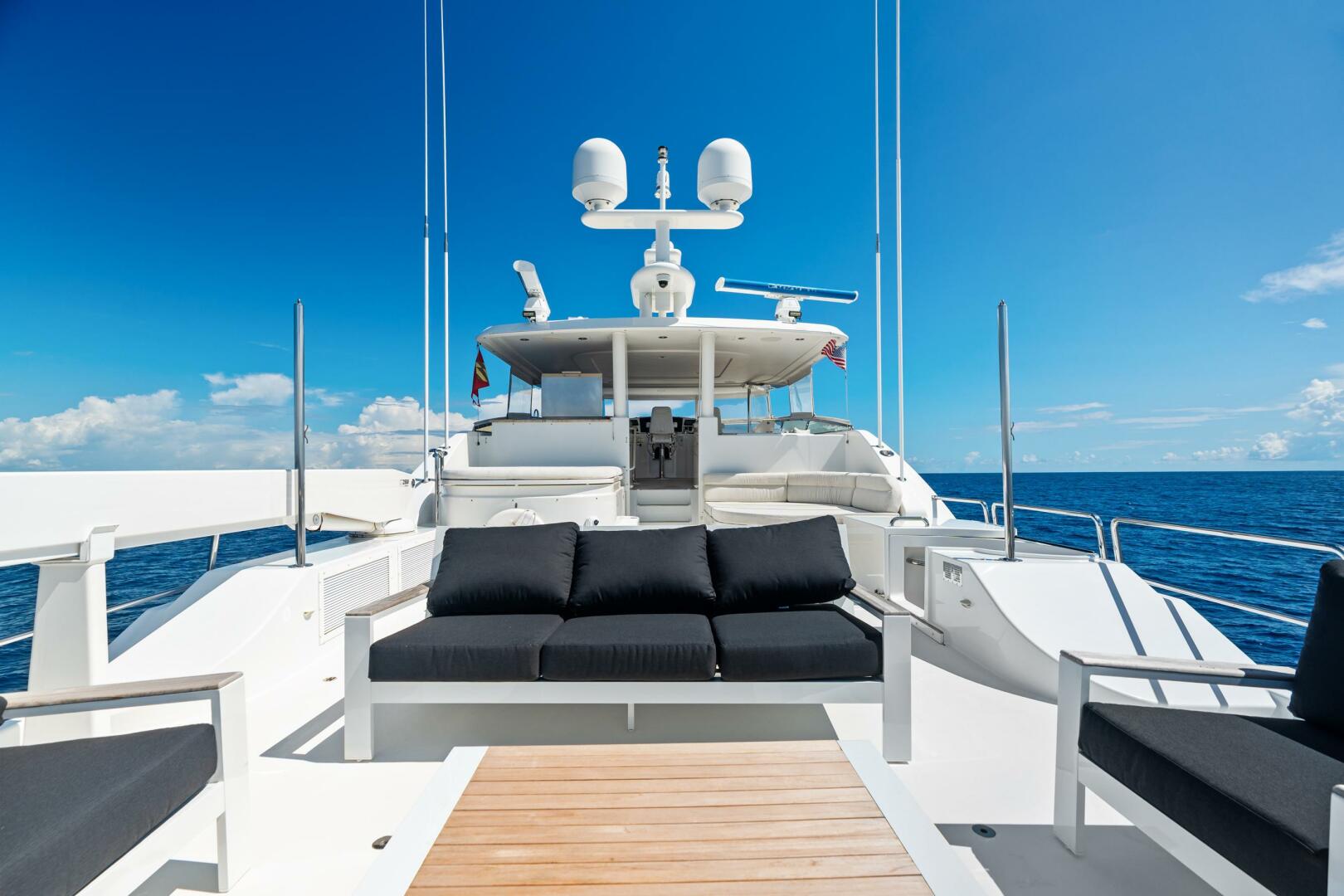 YES 112ft Westport Yacht For Sale