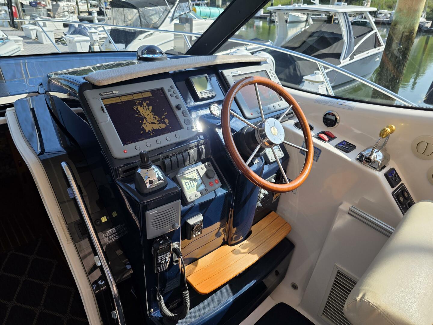 39ft Tiara Yachts Yacht For Sale