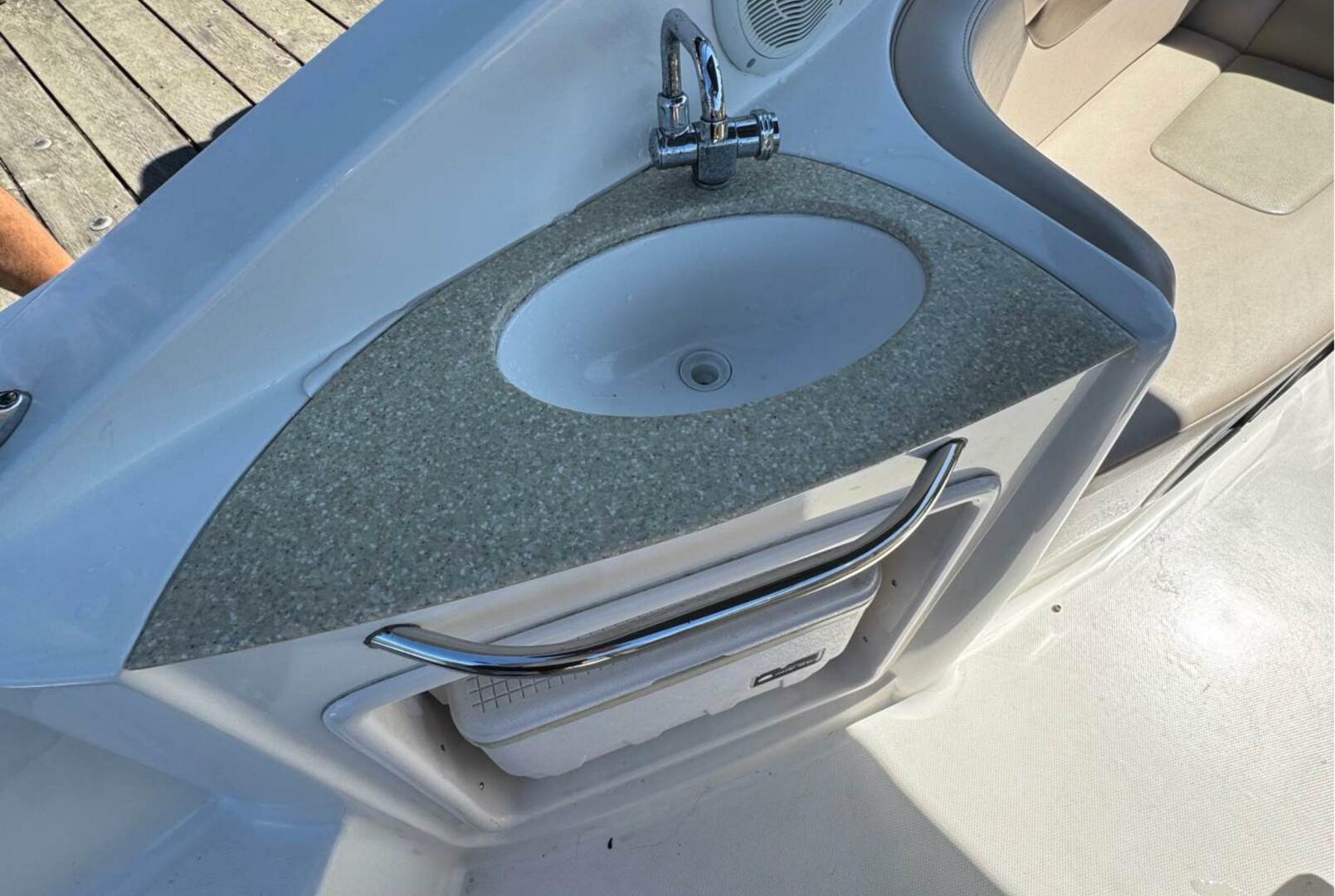 25ft Chaparral Yacht For Sale