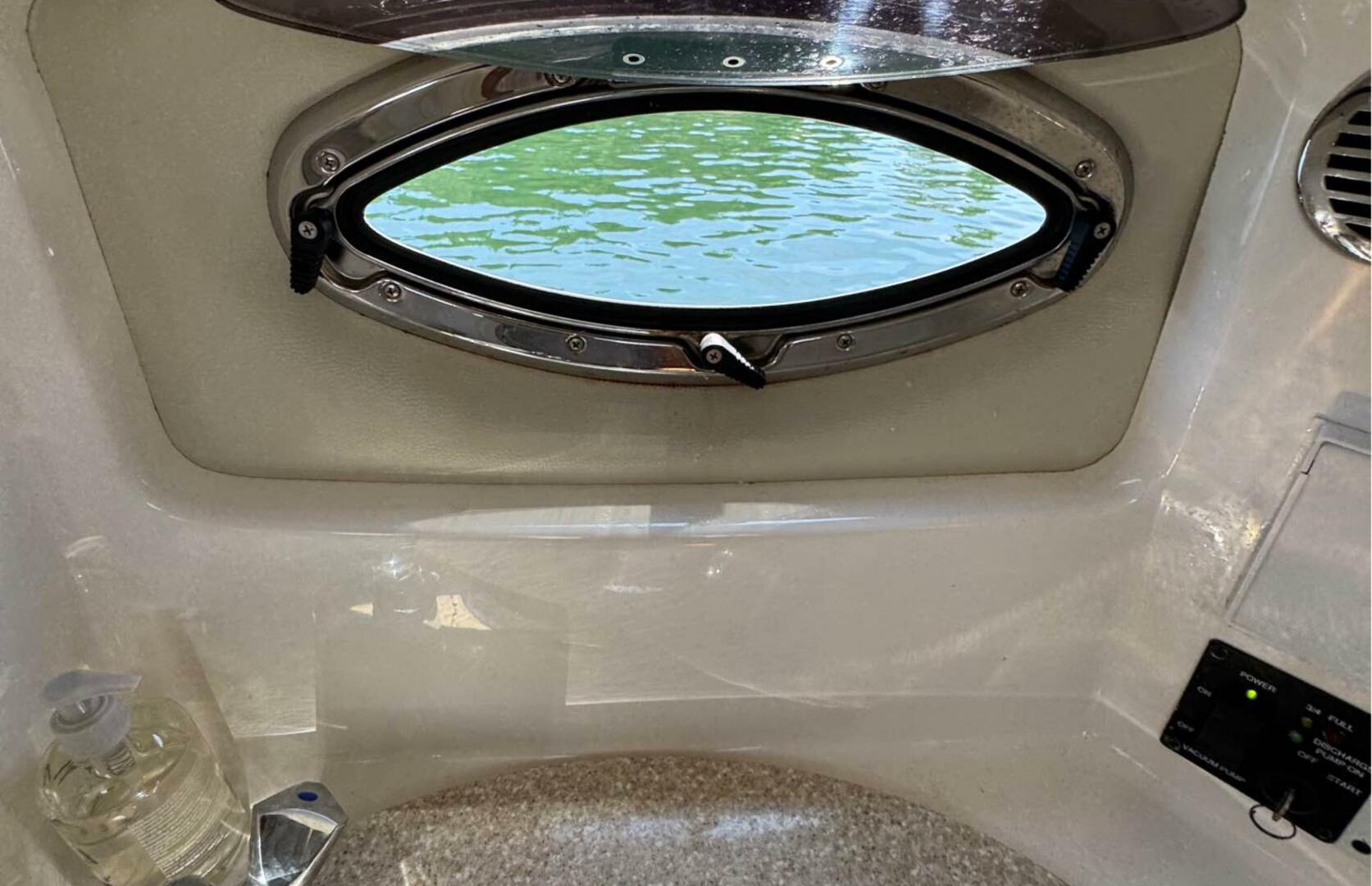 25ft Chaparral Yacht For Sale