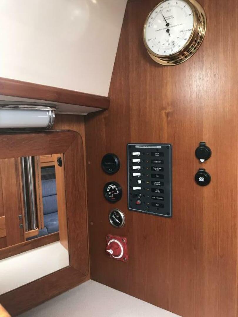 Mer Du Jour 40ft Caliber Yacht For Sale