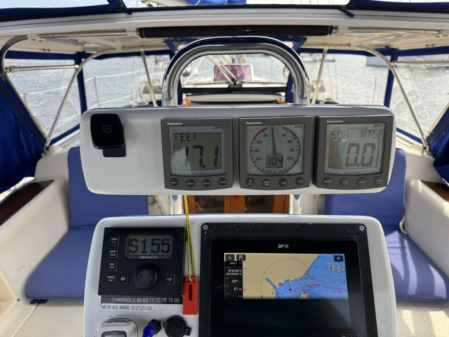 Mer Du Jour 40ft Caliber Yacht For Sale