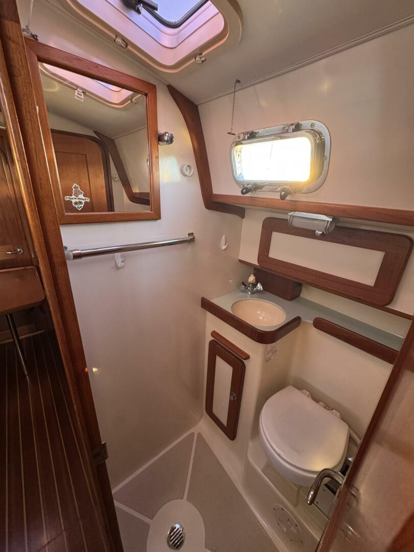 Mer Du Jour 40ft Caliber Yacht For Sale Mer Du Jour 40ft Caliber Yacht For Sale