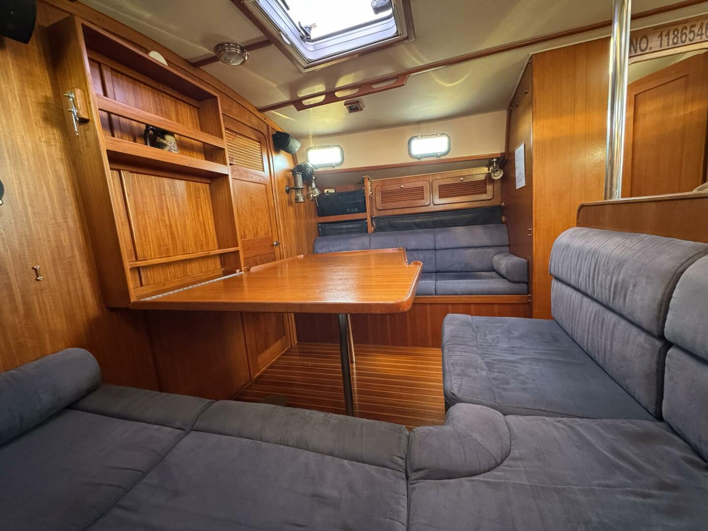 Mer Du Jour 40ft Caliber Yacht For Sale Mer Du Jour 40ft Caliber Yacht For Sale