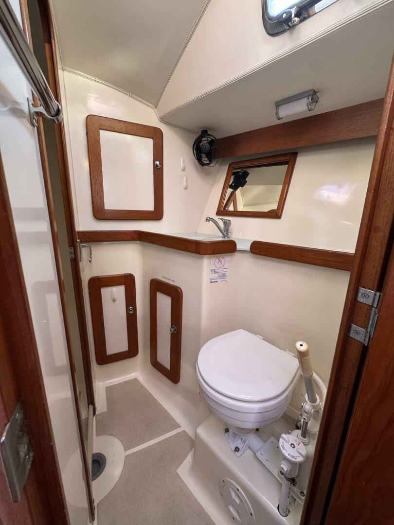 Mer Du Jour 40ft Caliber Yacht For Sale Mer Du Jour 40ft Caliber Yacht For Sale