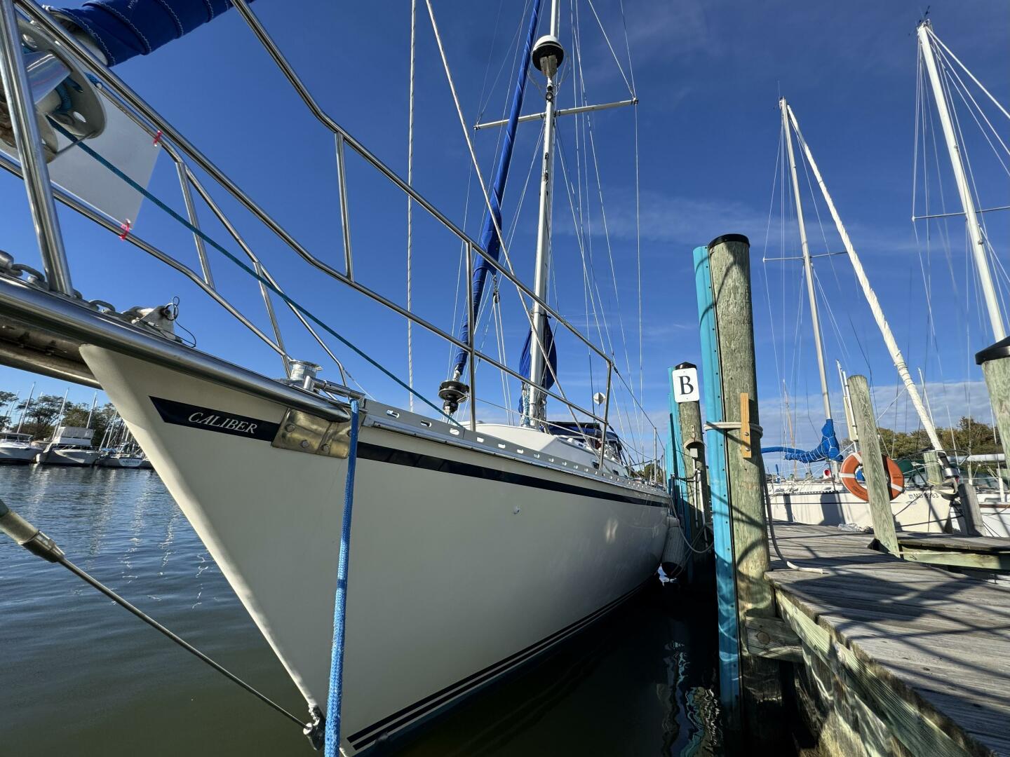 Mer Du Jour 40ft Caliber Yacht For Sale Mer Du Jour 40ft Caliber Yacht For Sale