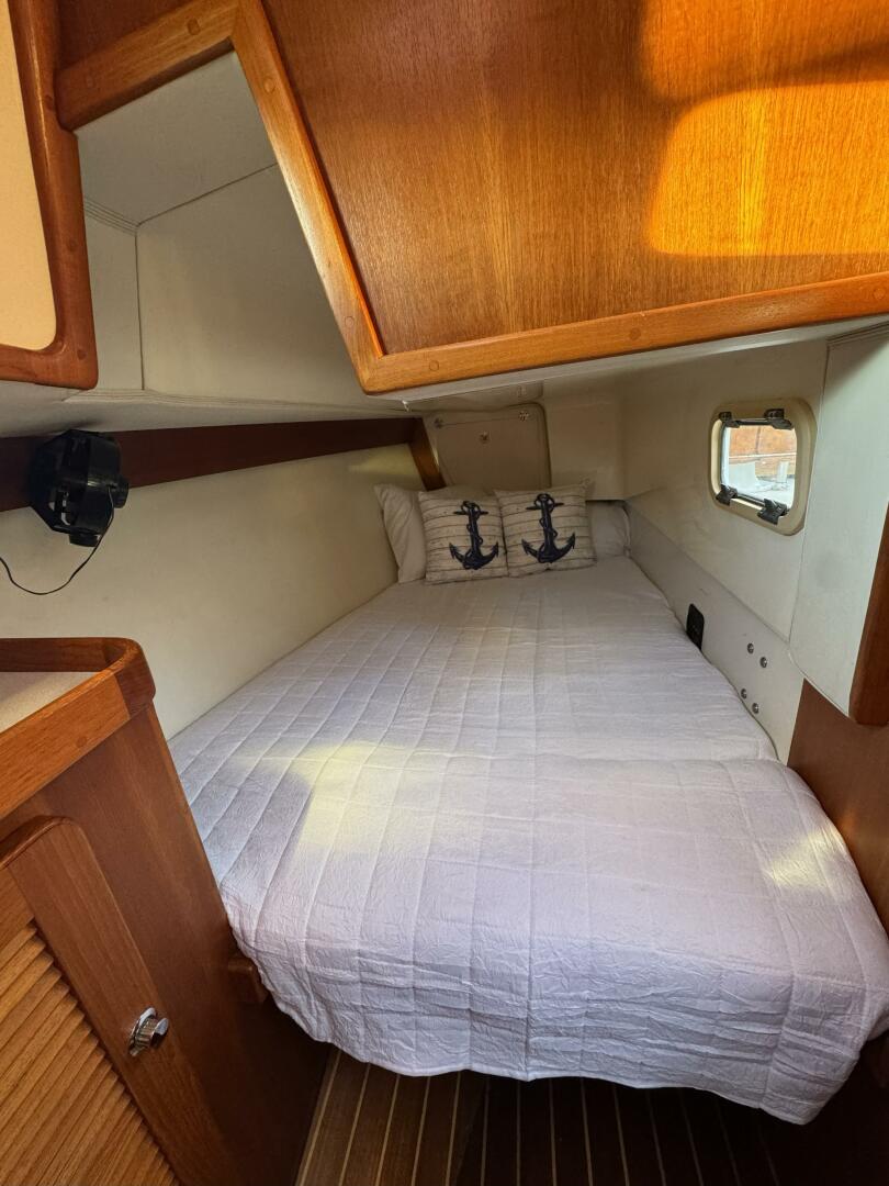 Mer Du Jour 40ft Caliber Yacht For Sale Mer Du Jour 40ft Caliber Yacht For Sale