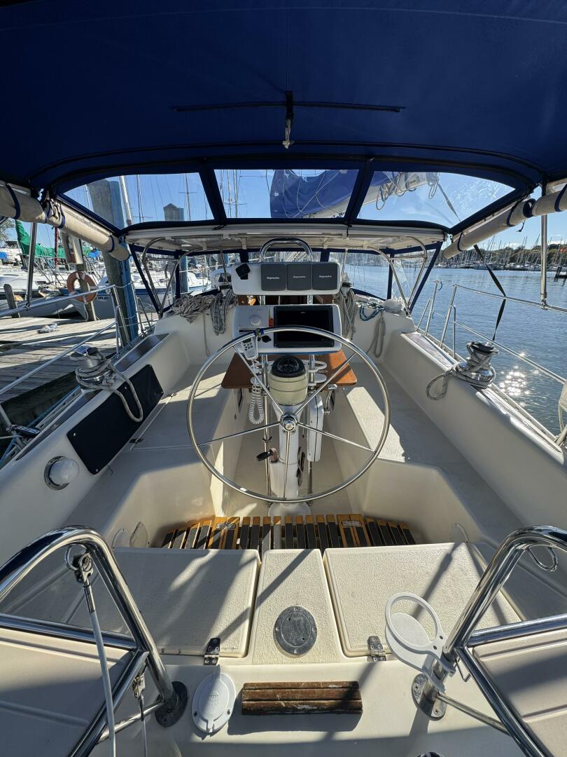 Mer Du Jour 40ft Caliber Yacht For Sale Mer Du Jour 40ft Caliber Yacht For Sale