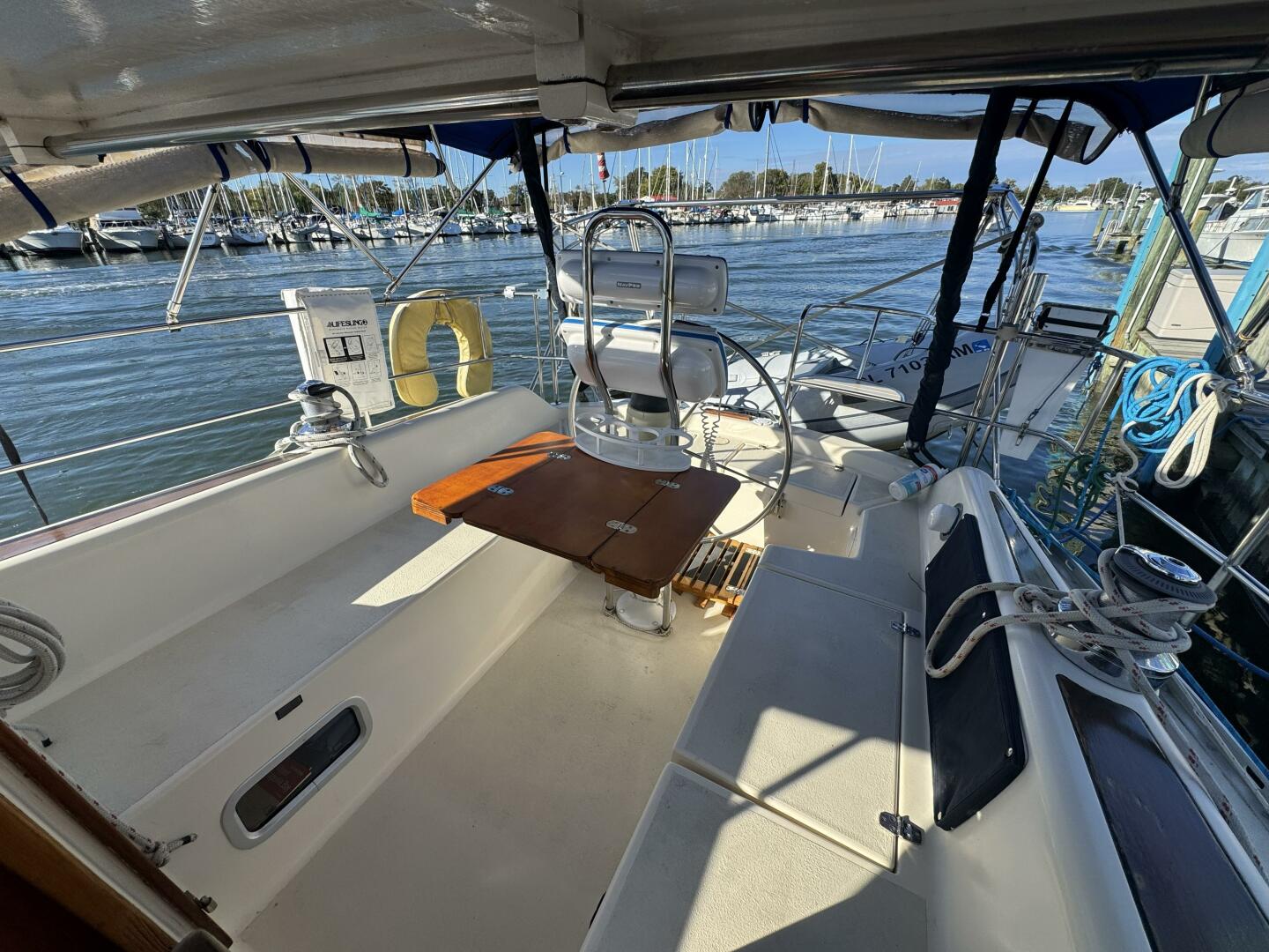 Mer Du Jour 40ft Caliber Yacht For Sale Mer Du Jour 40ft Caliber Yacht For Sale