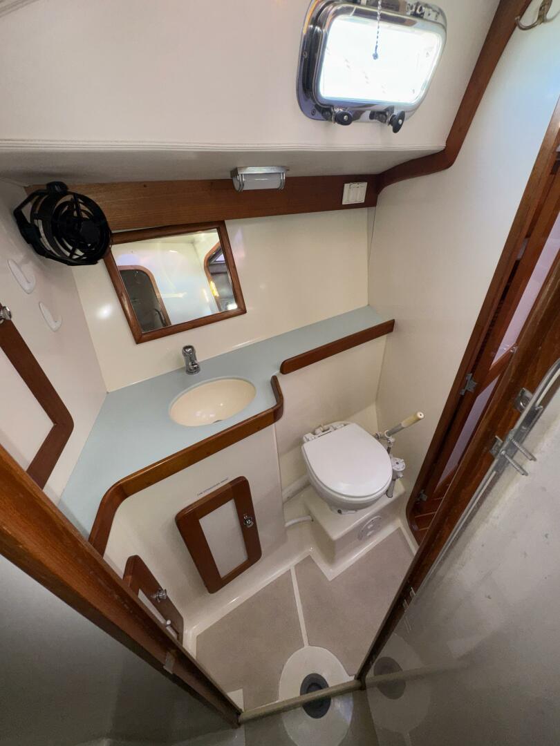 Mer Du Jour 40ft Caliber Yacht For Sale Mer Du Jour 40ft Caliber Yacht For Sale