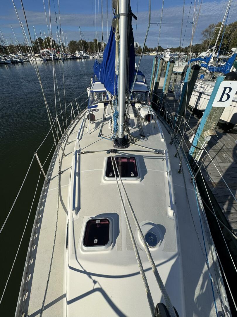 Mer Du Jour 40ft Caliber Yacht For Sale Mer Du Jour 40ft Caliber Yacht For Sale