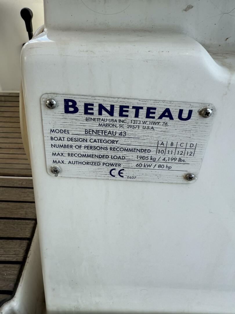 Vision 360 43ft Beneteau Yacht For Sale