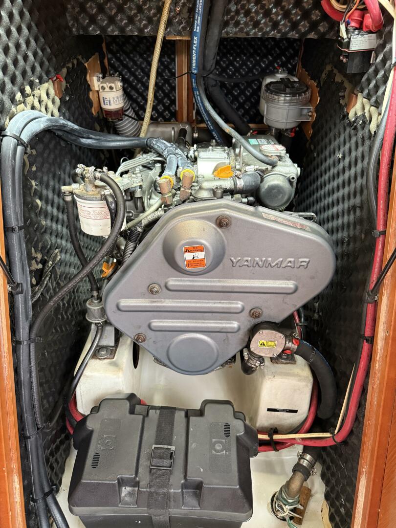 Vision 360 43ft Beneteau Yacht For Sale