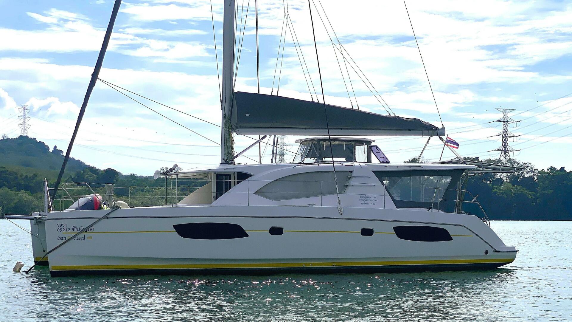 Sunkissed 43ft Leopard Yacht For Sale
