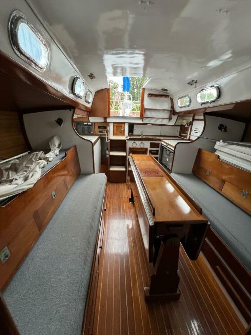 Ma Folie 40ft Hinckley Yacht For Sale