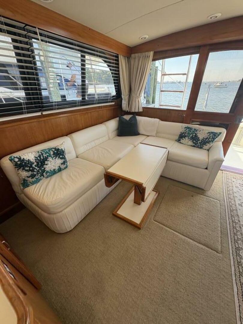 37ft Egg Harbor Yacht For Sale