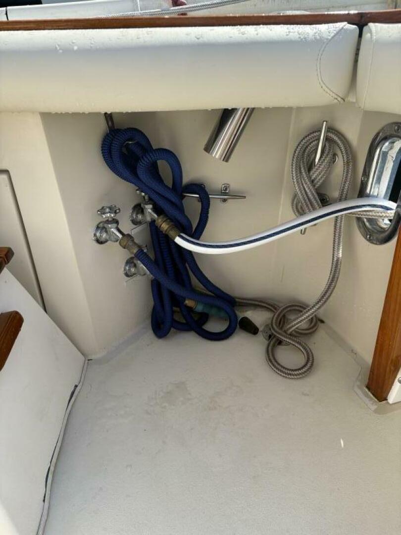 37ft Egg Harbor Yacht For Sale