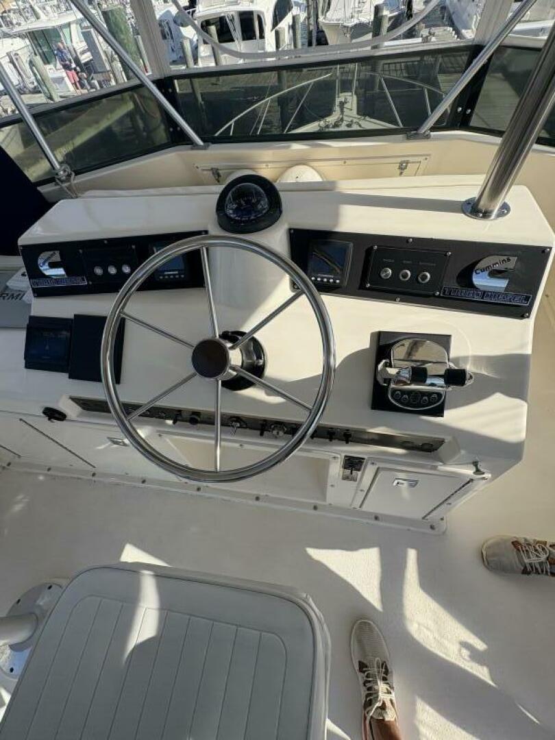 37ft Egg Harbor Yacht For Sale