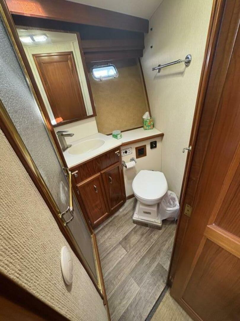 37ft Egg Harbor Yacht For Sale