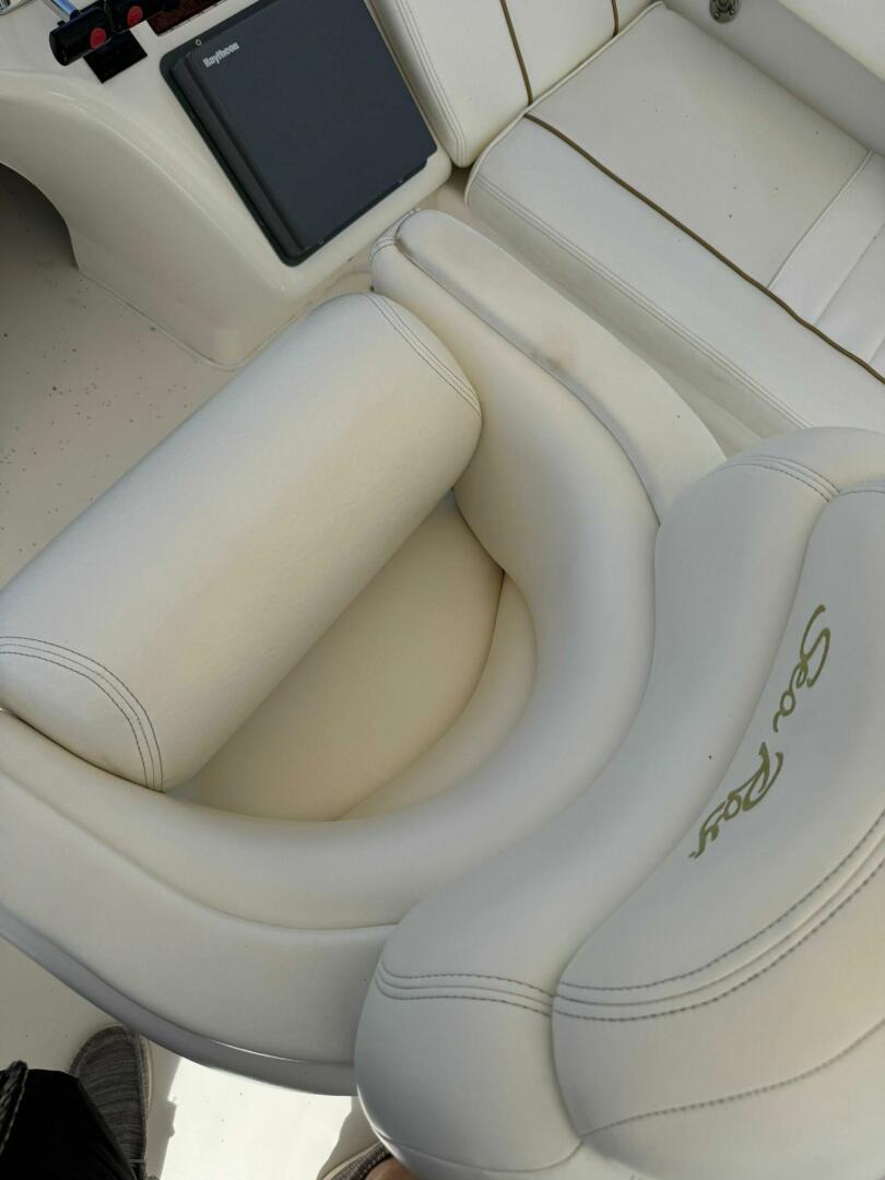 42ft Sea Ray Yacht For Sale