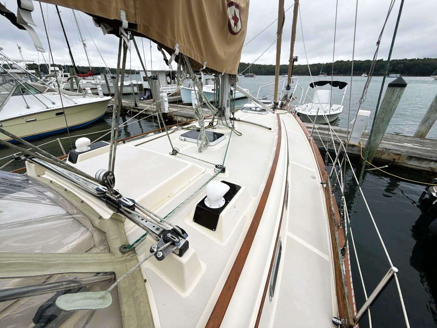 Afterglow 32ft Island Packet Yacht For Sale