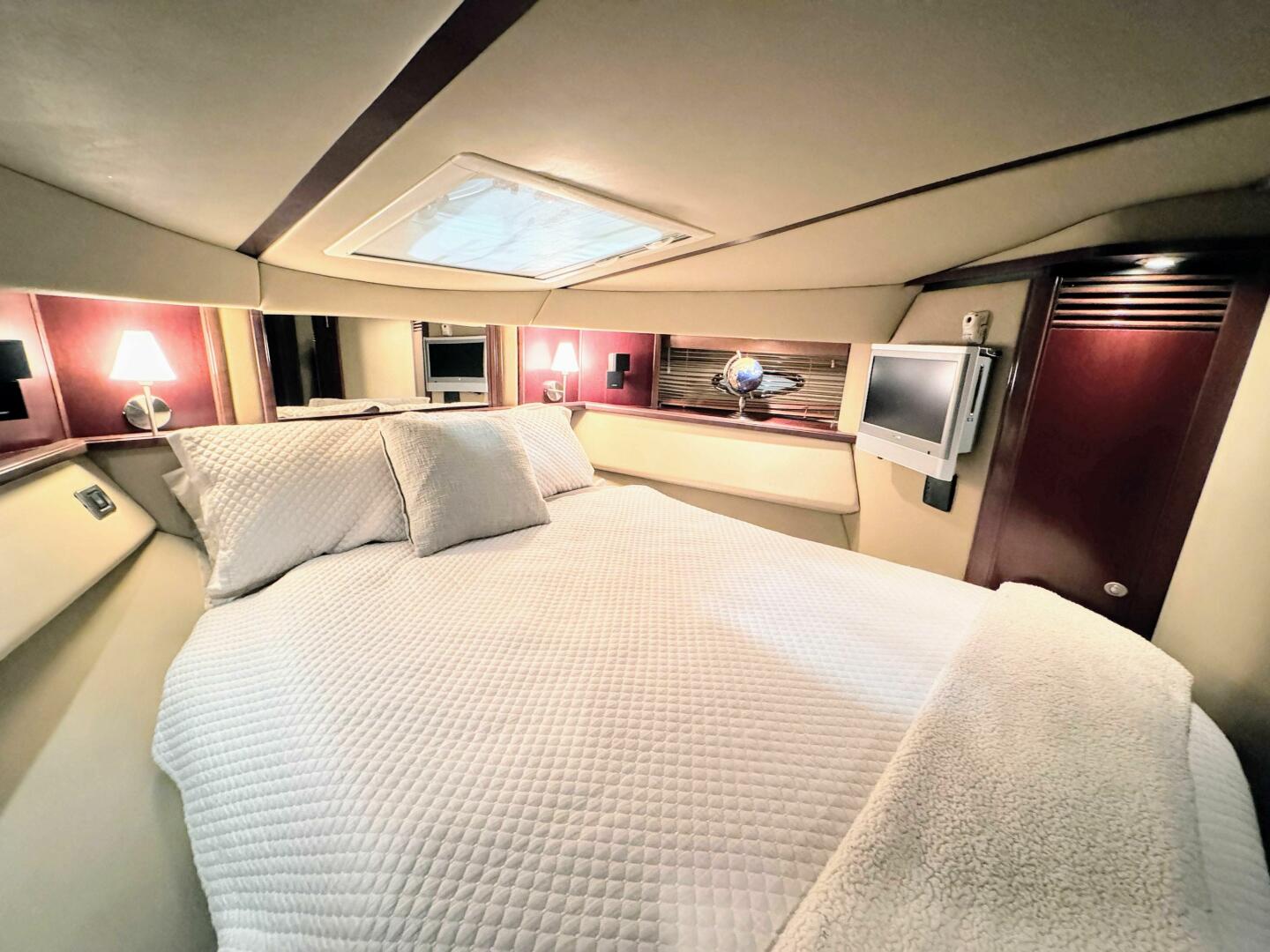 52ft Sea Ray Yacht For Sale