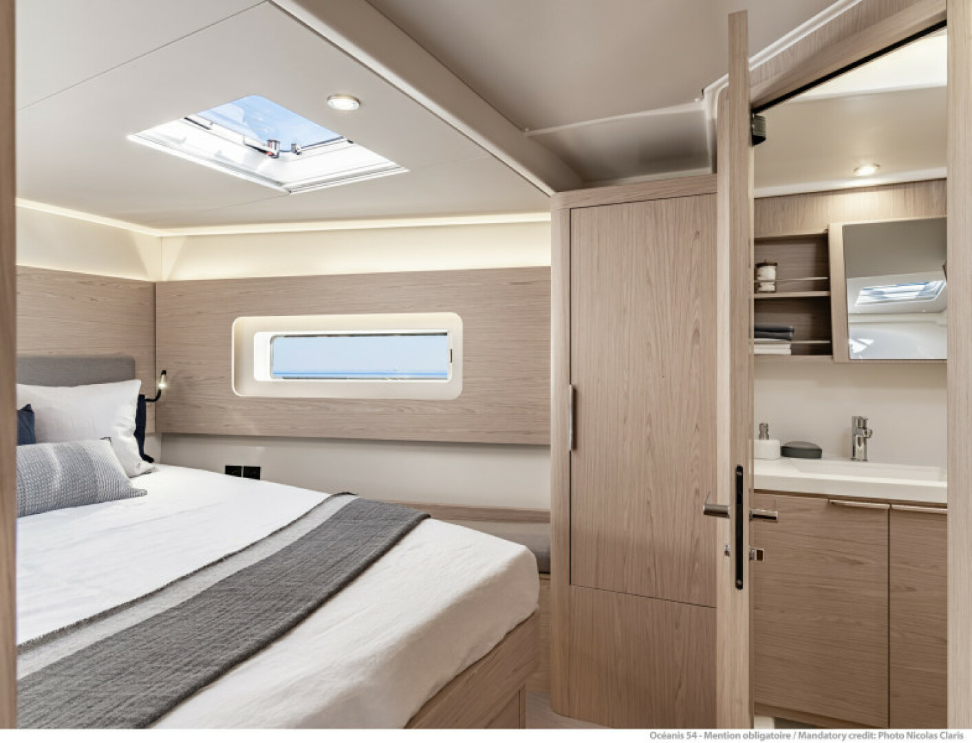 54ft Beneteau Yacht For Sale