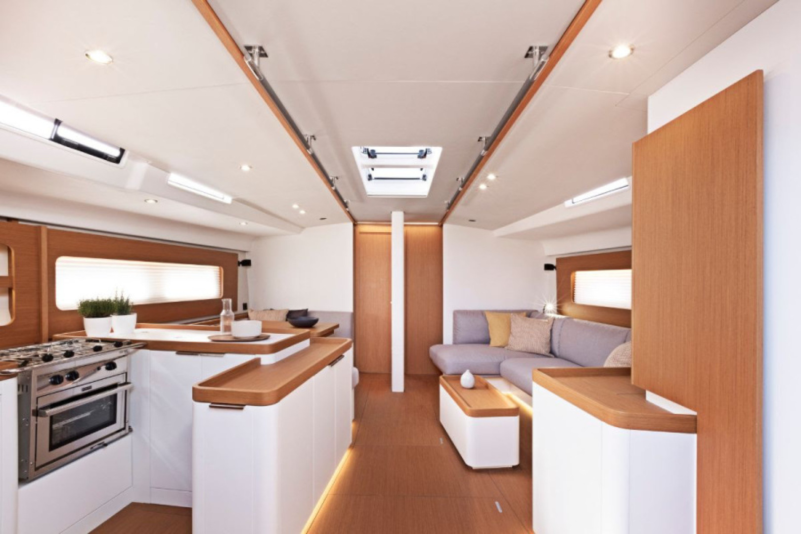 54ft Beneteau Yacht For Sale
