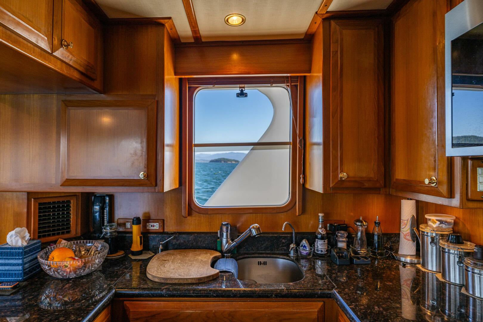 56ft DeFever Yacht For Sale