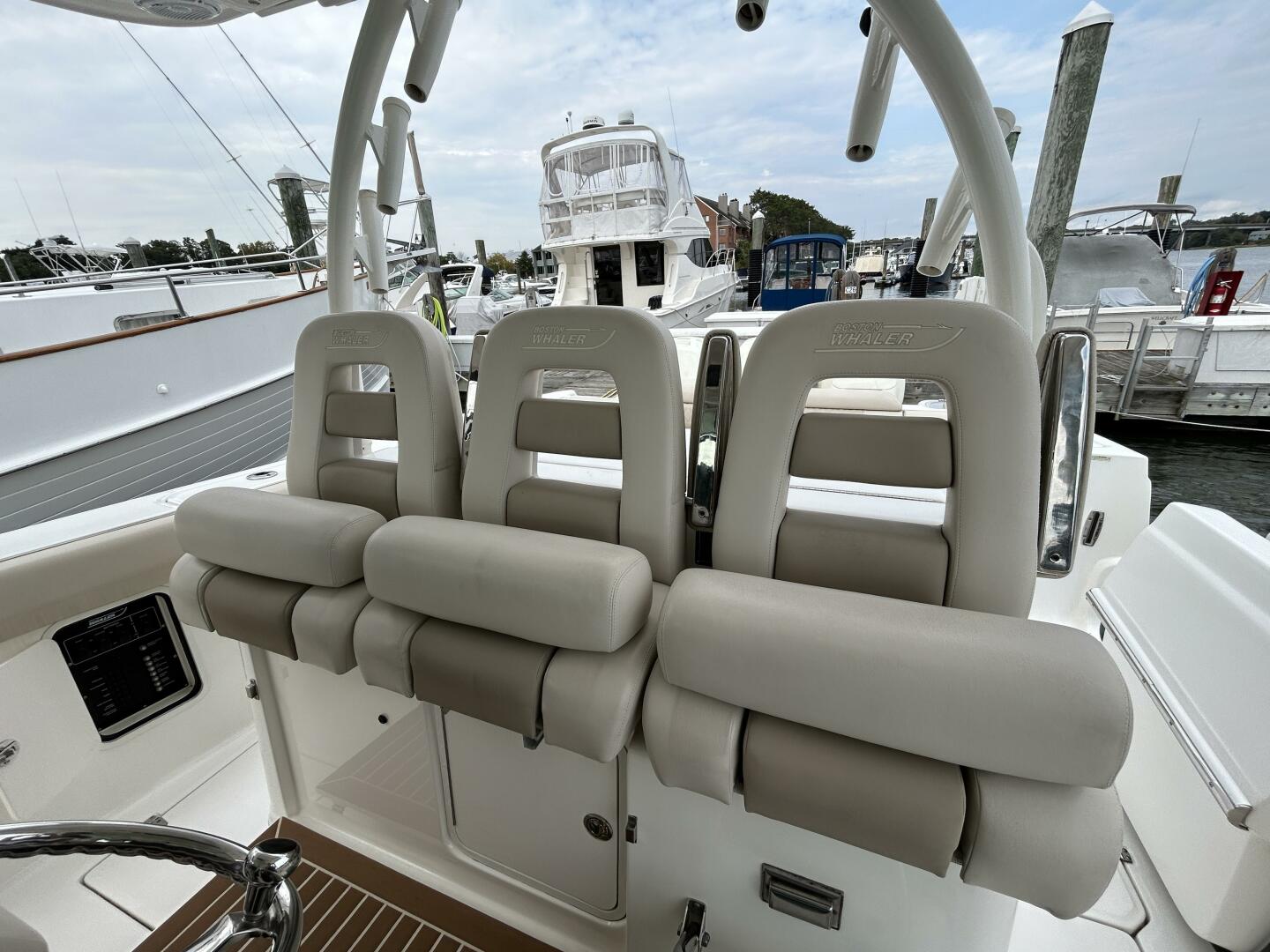 37ft Boston Whaler Yacht For Sale