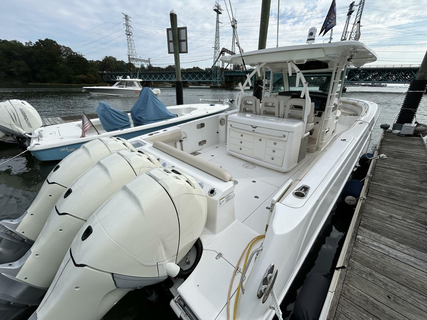 37ft Boston Whaler Yacht For Sale