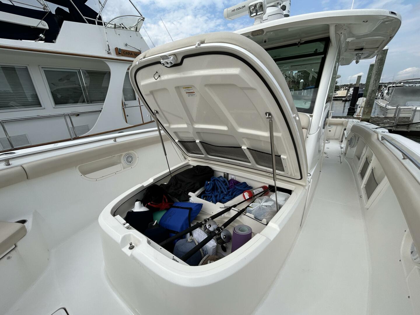 37ft Boston Whaler Yacht For Sale