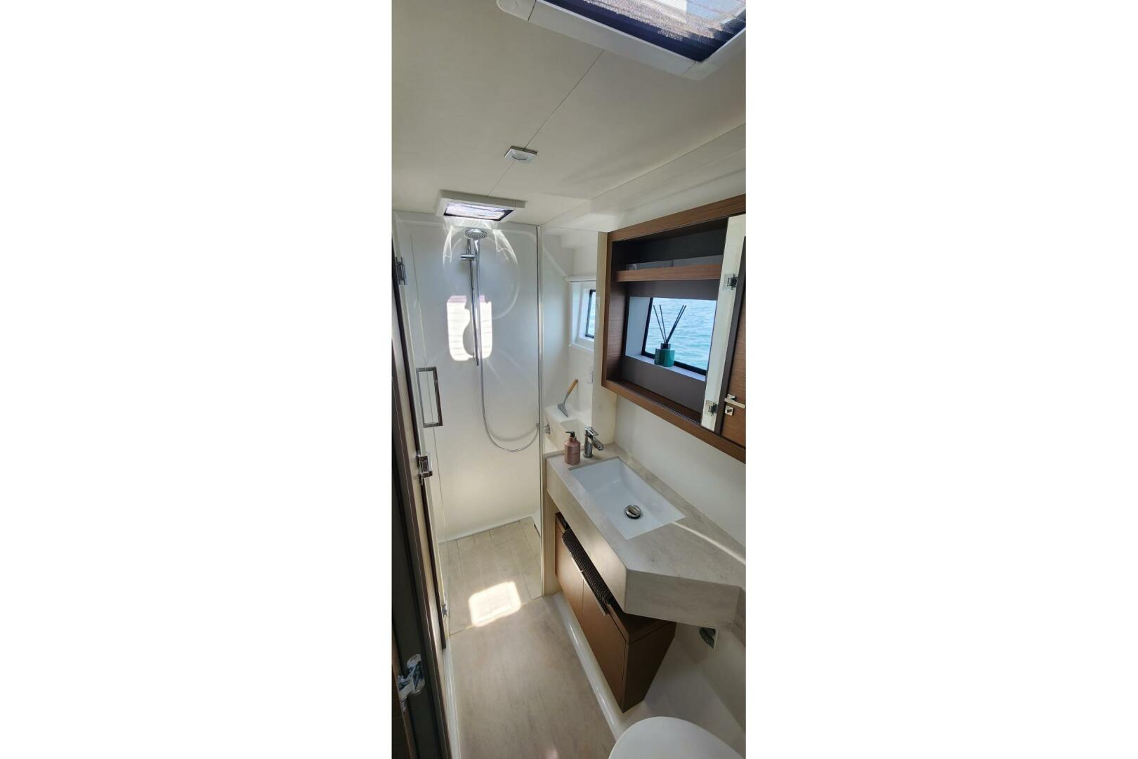 48ft Lagoon Yacht For Sale