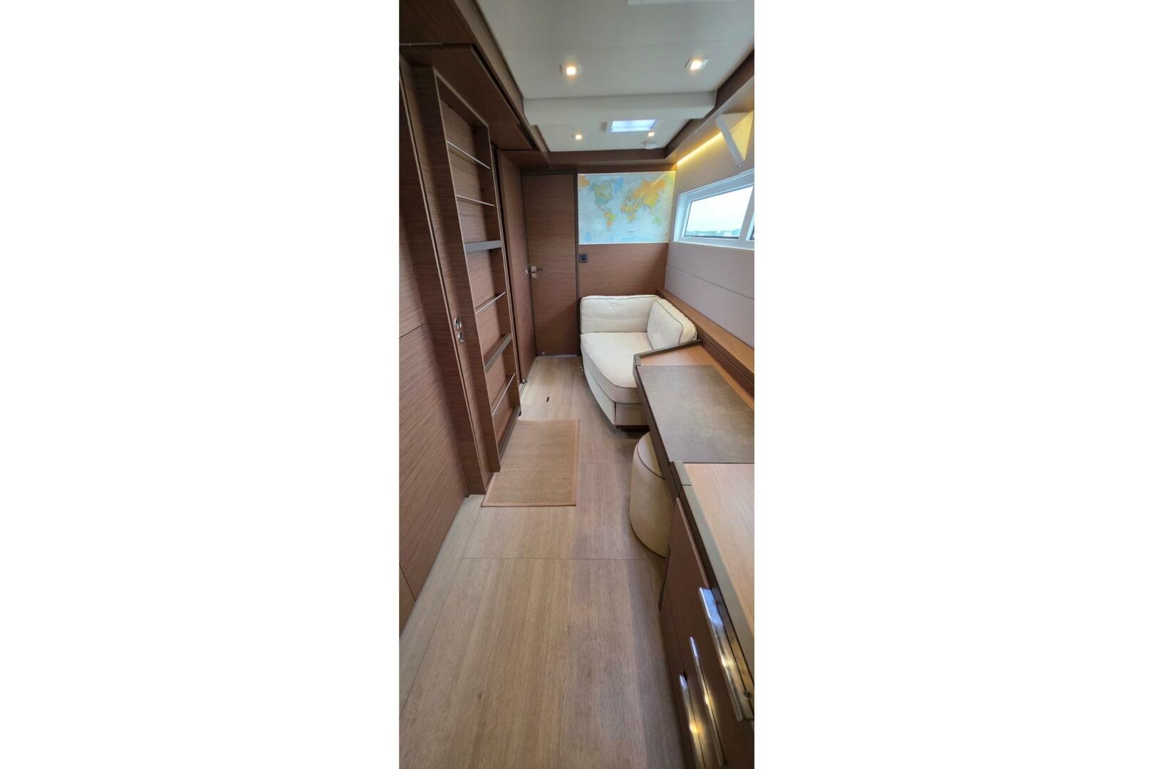 48ft Lagoon Yacht For Sale