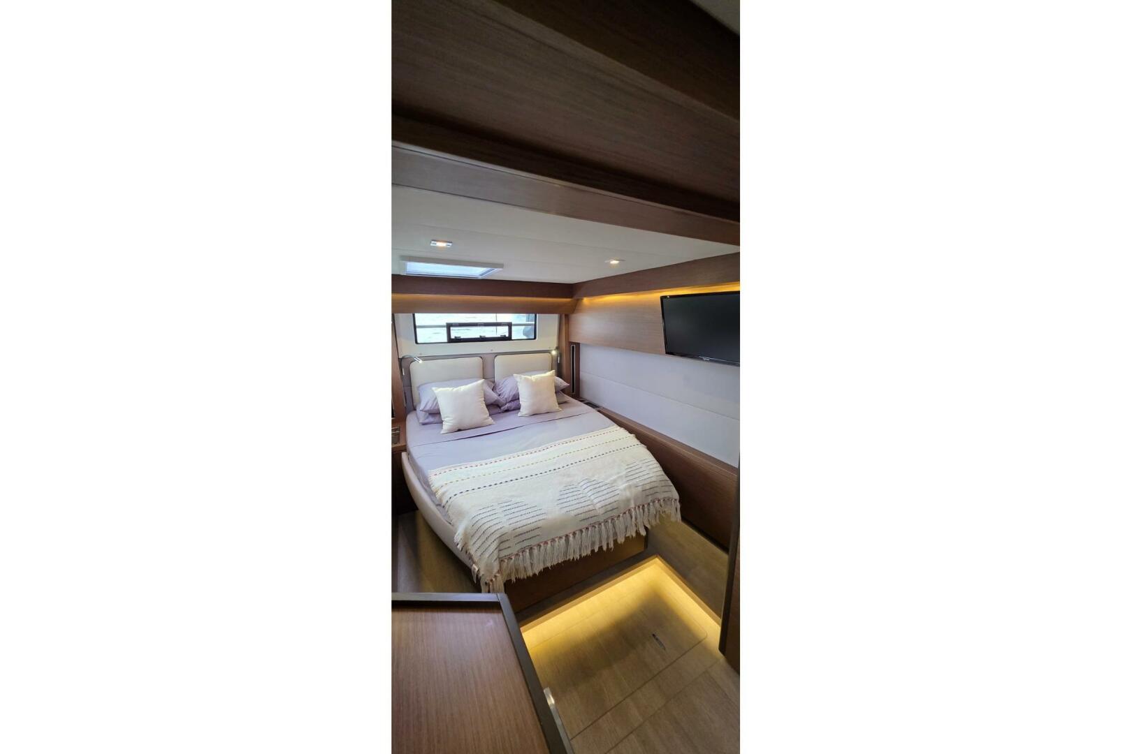 48ft Lagoon Yacht For Sale