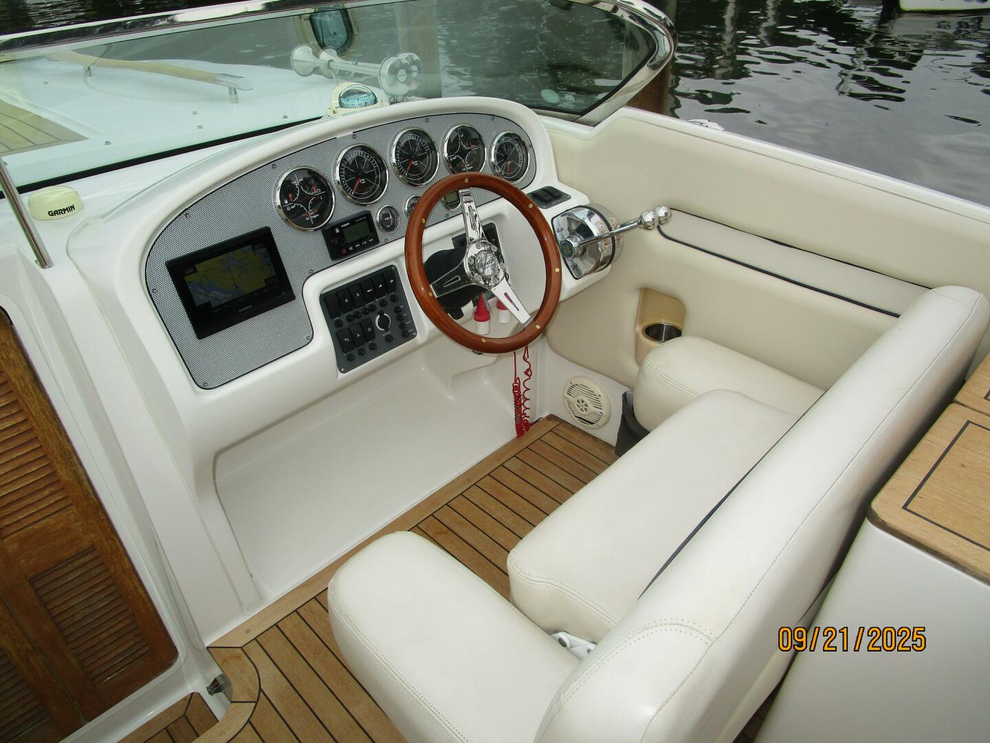 Sassy Girl 28ft Chris Craft Yacht For Sale
