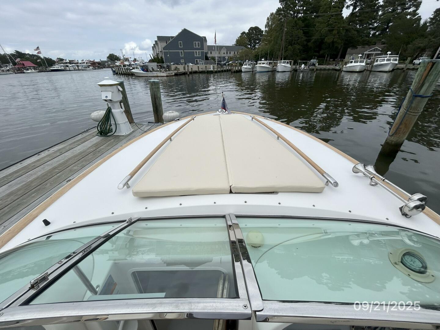 Sassy Girl 28ft Chris Craft Yacht For Sale