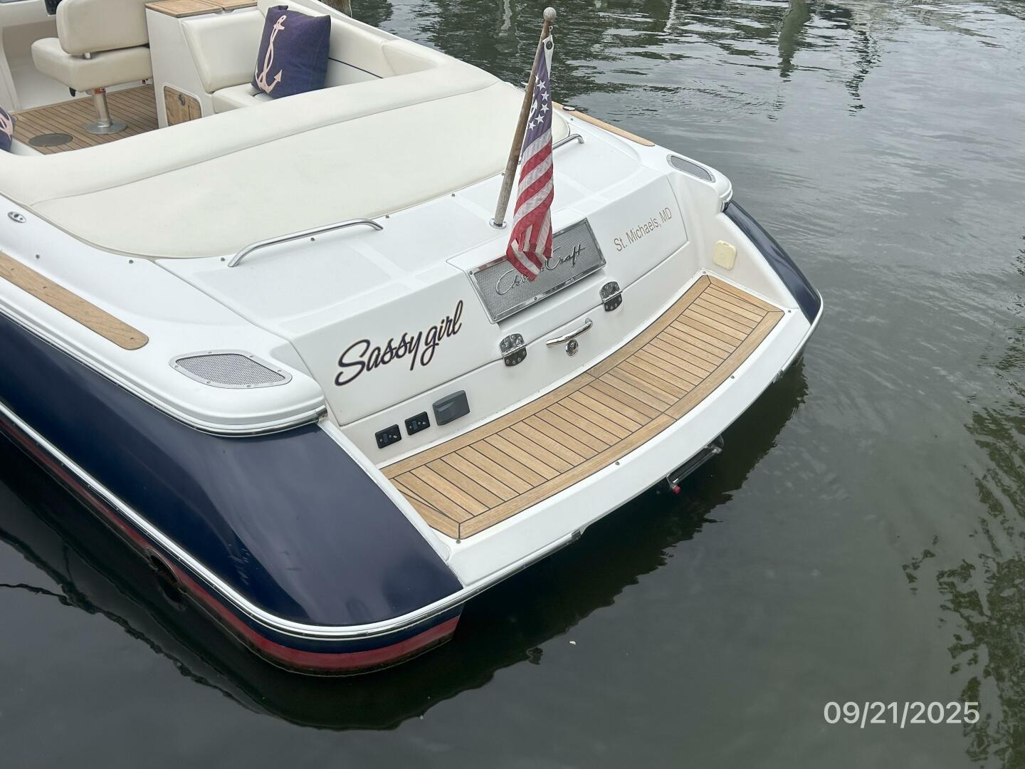 Sassy Girl 28ft Chris Craft Yacht For Sale