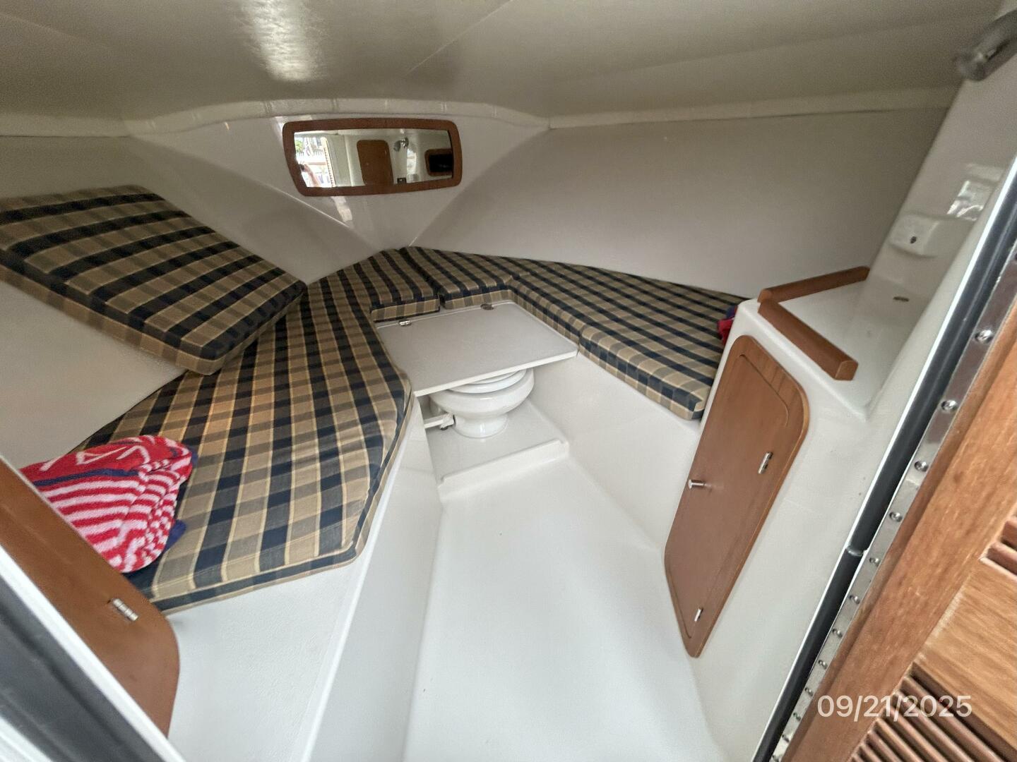 Sassy Girl 28ft Chris Craft Yacht For Sale