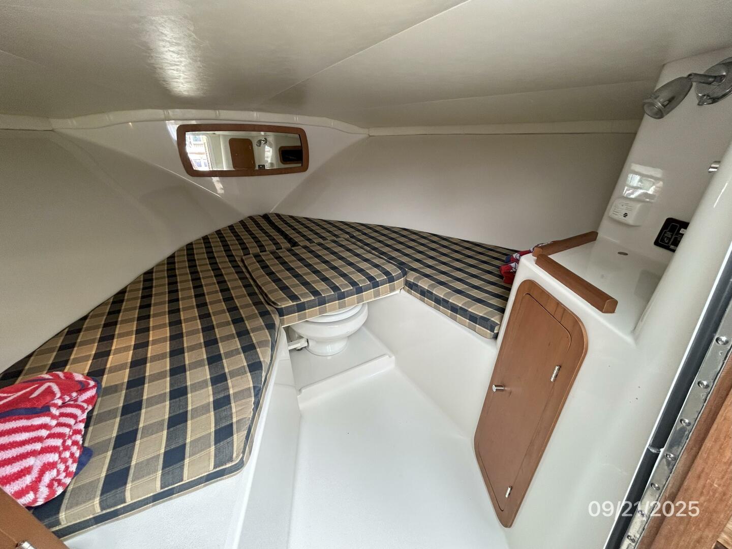 Sassy Girl 28ft Chris Craft Yacht For Sale