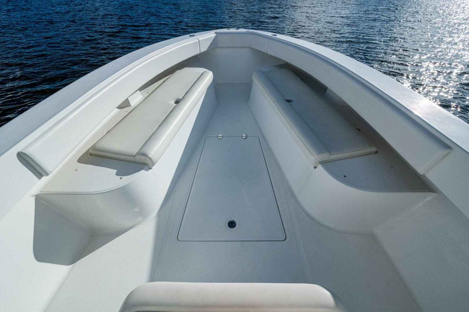 Checkered Flag 37ft Bahama Yacht For Sale