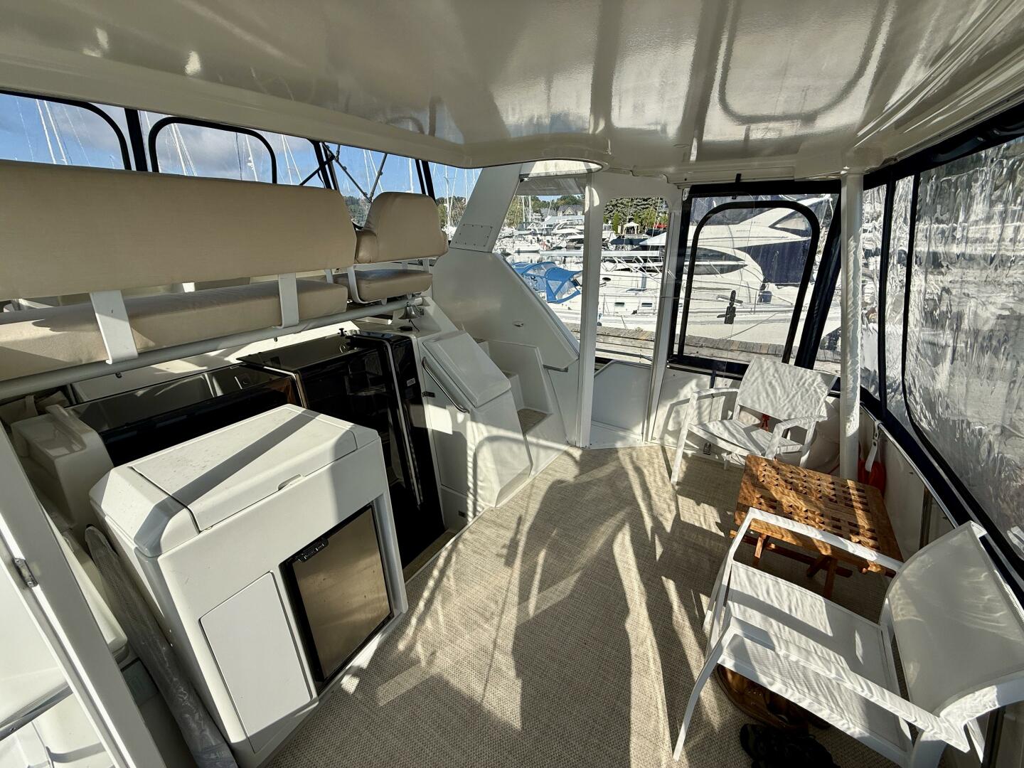 35ft Carver Yacht For Sale