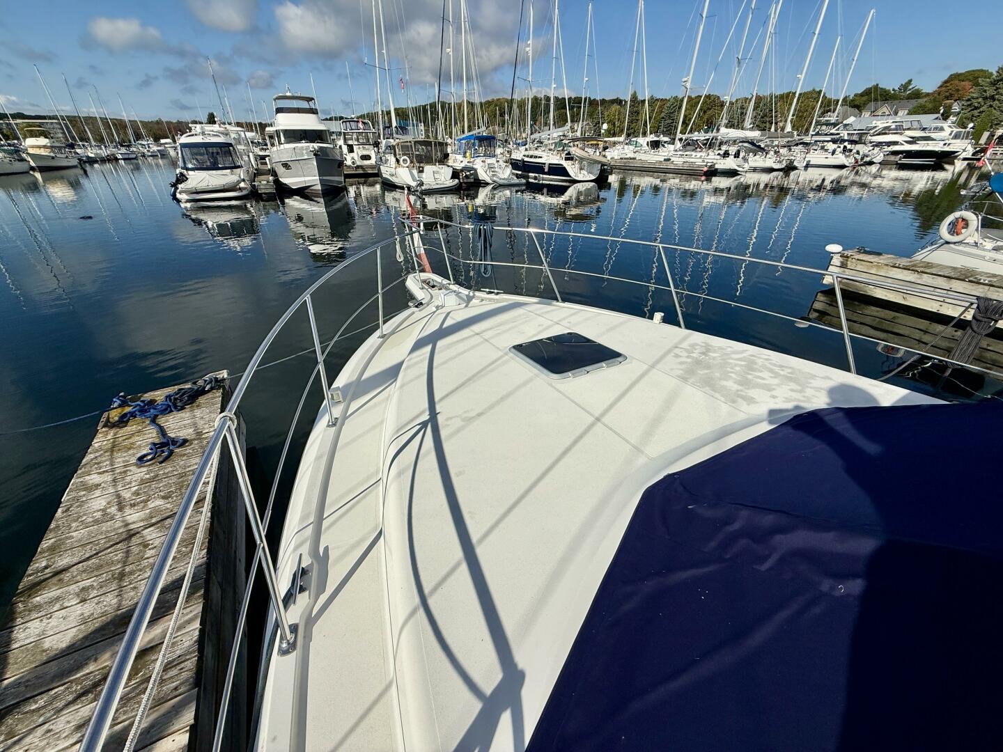 35ft Carver Yacht For Sale