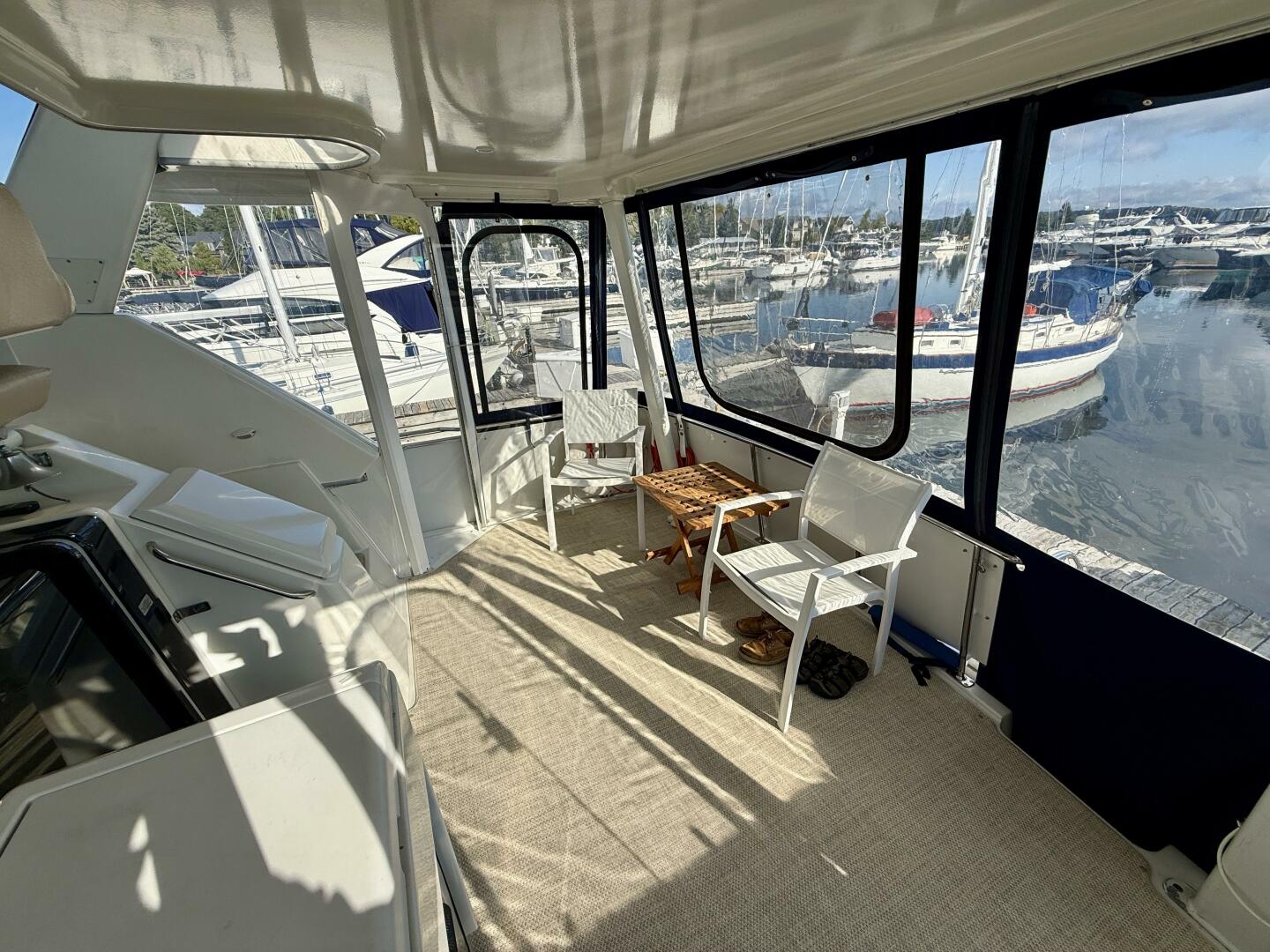 35ft Carver Yacht For Sale