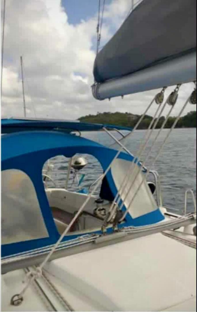 Lady Vague 50ft Beneteau Yacht For Sale