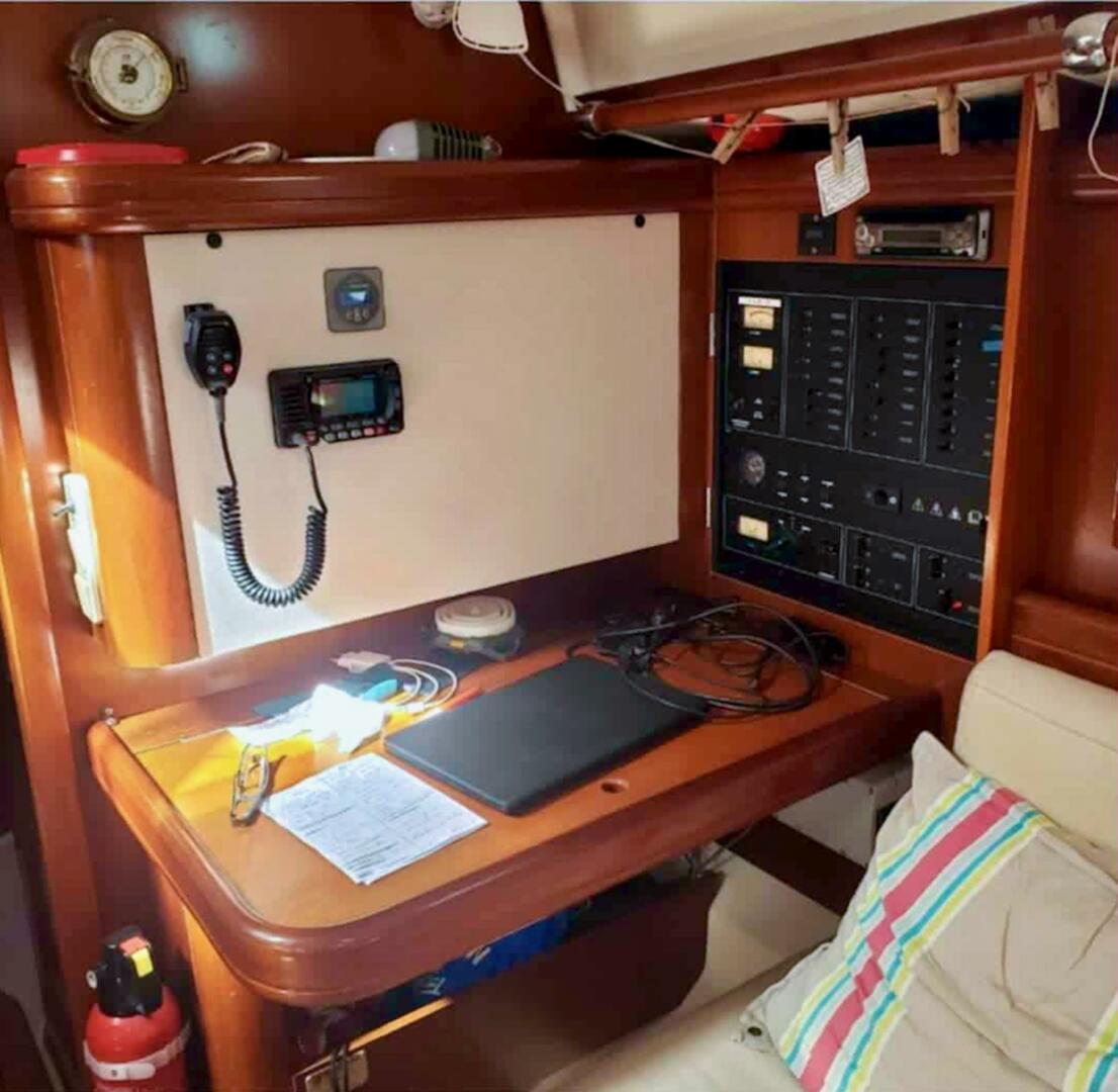Lady Vague 50ft Beneteau Yacht For Sale